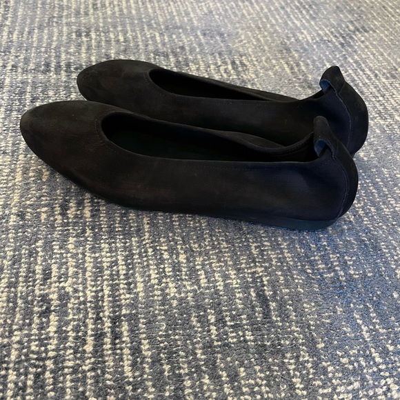 Arche Shoes - Arche Laius Nubuck Suede Leather Ballet Flats